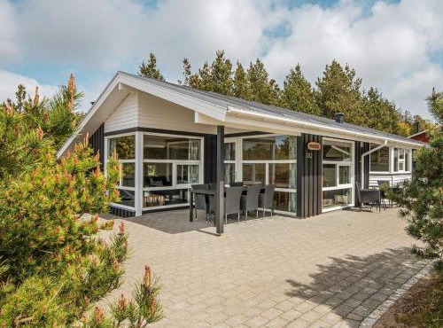 5 star holiday home in Henne