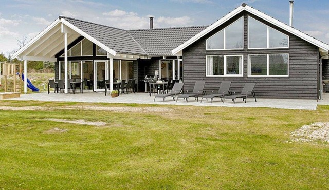 5 star holiday home in Blåvand