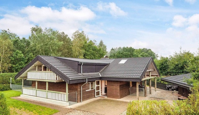 5 star holiday home in Fårvang