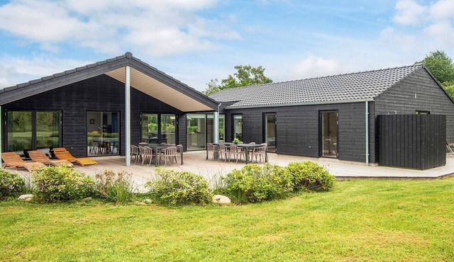 5 star holiday home in Fårvang