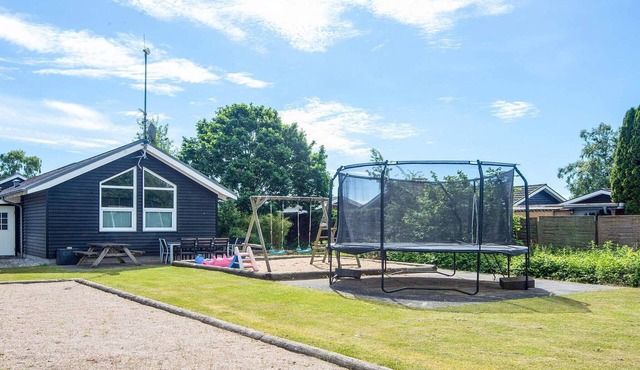 5 star holiday home in Hadsund