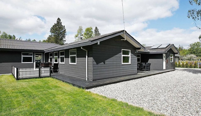 5 star holiday home in Hadsund