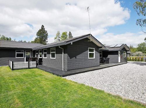 5 star holiday home in Hadsund