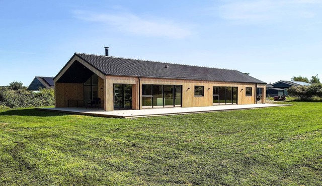5 star holiday home in Humble