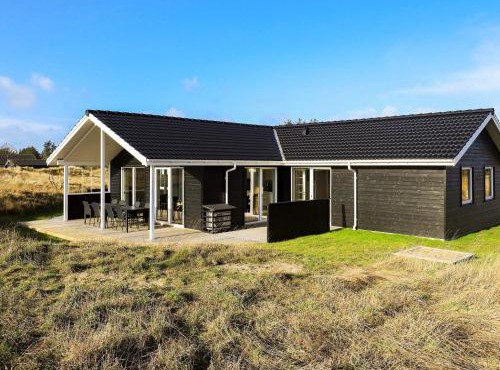 5 star holiday home in Hirtshals
