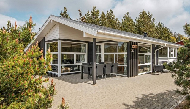 5 star holiday home in Henne