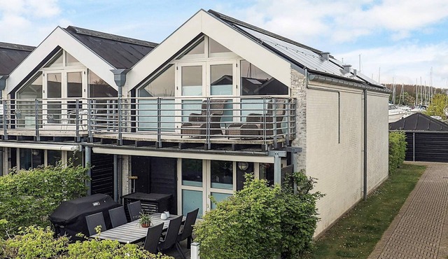 5 star holiday home in Køge