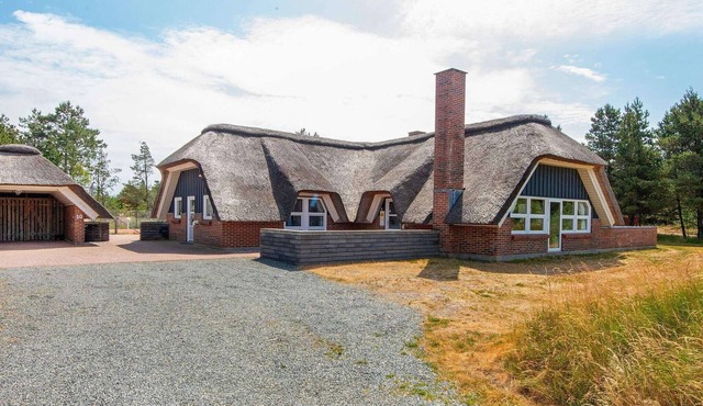 5 star holiday home in Rømø