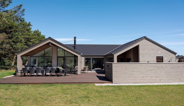 5 star holiday home in Rømø