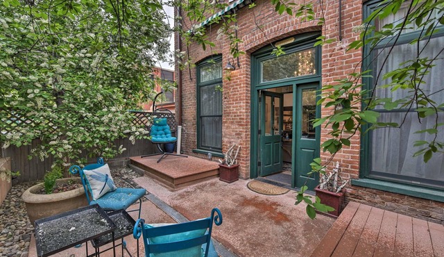5 Star Listing! 1 Min Walk to River & Downtown