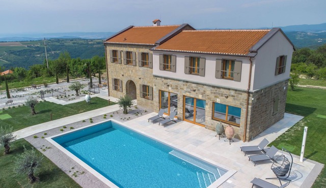 5 Star Luxurious Villa Paradiso d'Istria with Spa and pool