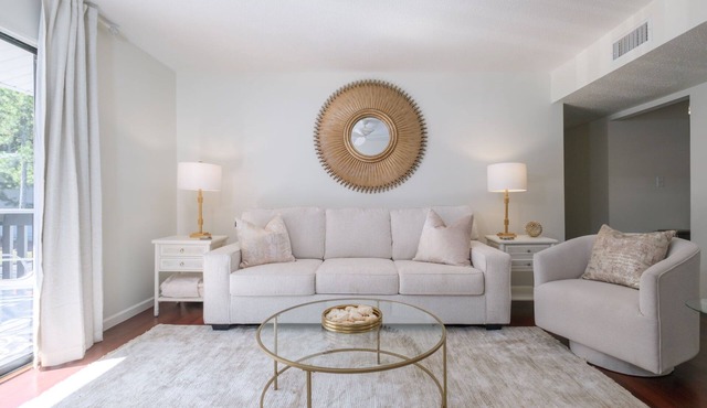 5 Star Luxury Living in Homewood Minutes from Samford!