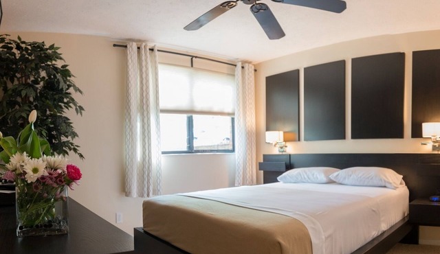 5-STAR Rated - Cincinnati's favorite extended stay Apartments!