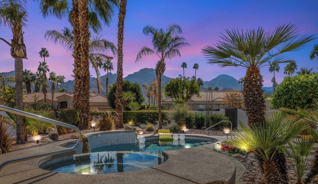 5 Star-Rated Indian Wells 5 Bedroom, Mtn View, Casita