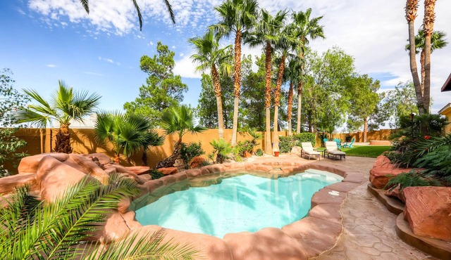 5 STAR ⭐️⭐️⭐️⭐️⭐️ STUNNING PRIVATE LV ESTATE!