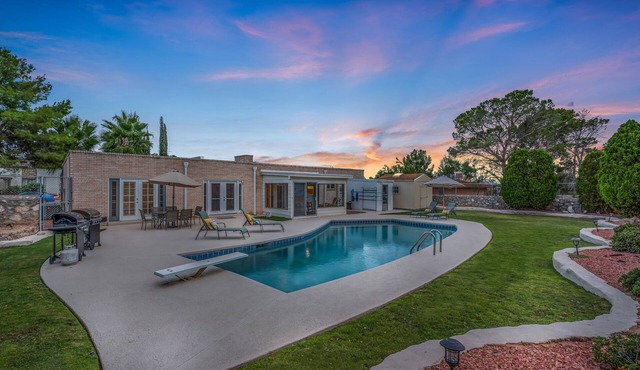 5 Star-Tranquil Modern Oasis in the Desert!