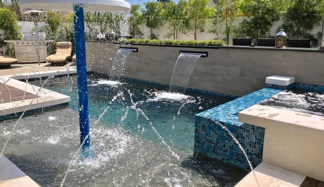 5 Star Ultra Luxury Resort Home W/Water Resort Back Yard - next to Disneyland