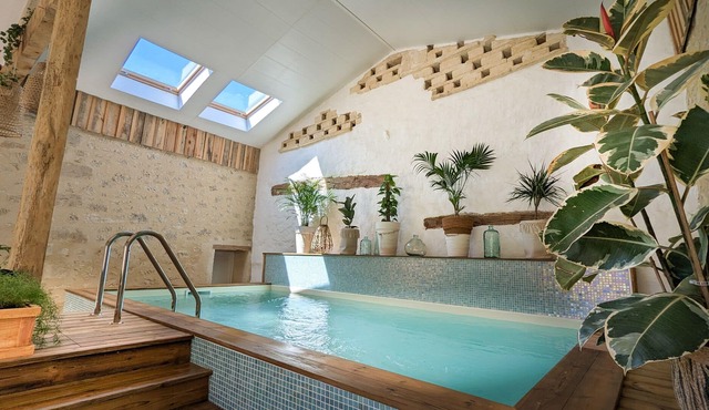 5-star villa, private heated indoor pool, spa, sauna, outdoor pool