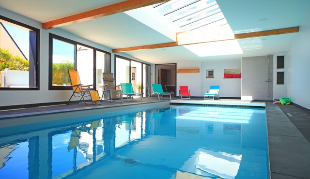 5-star villa in Finisterre, Brittany with private pool, Jacuzzi, and sea view