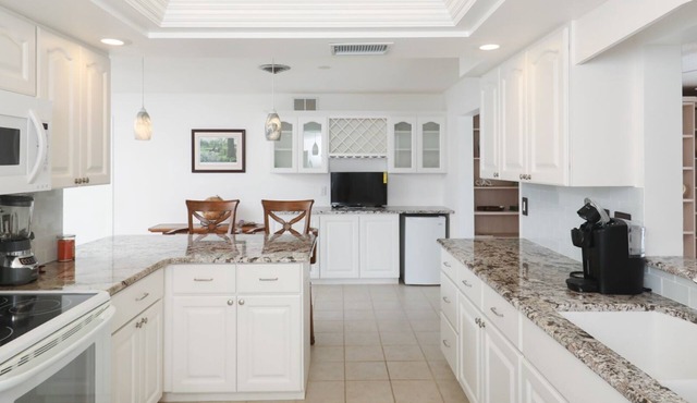 5 Star Villa on Charlotte Harbor with Large Private Pool, Charlotte County Villa 1011