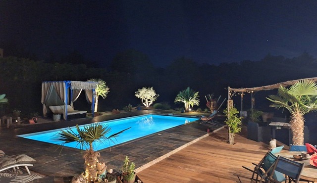 5-Star Villa with Heated Pool, Jacuzzi, Petanque – Peaceful Retreat Near Rennes