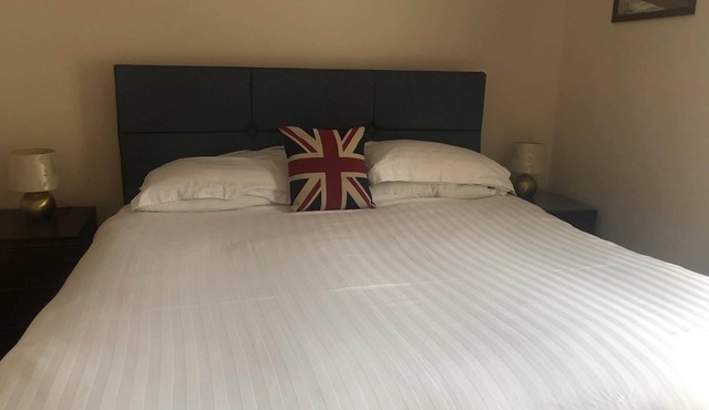 5 - Superking room w/shower, Free Continental Breakfast