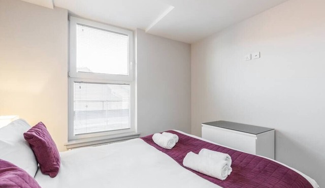 5 The Quadrant - 2 bedroom apartment