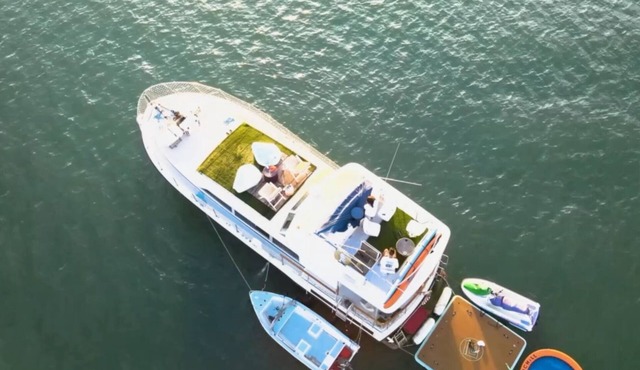 50’ Bertram Luxury Yacht Ready for Fun with Family & Friends!