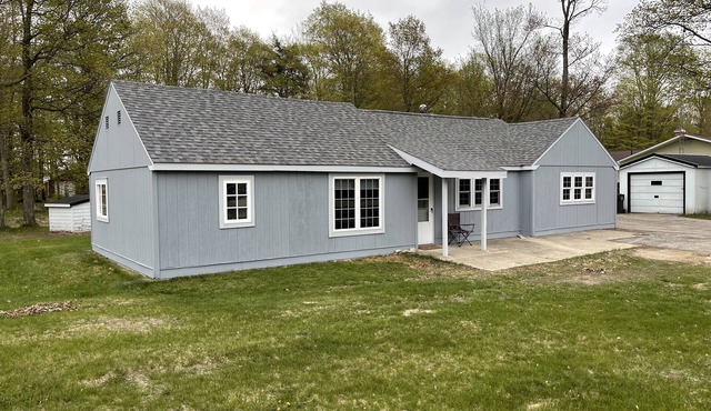 50 miles from Mackinac Island - Cozy cottage