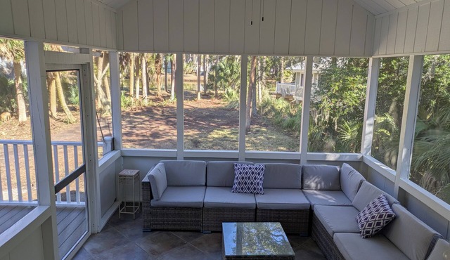 500 Remora Dr - 2 Ensuite, Scr Porch/Deck, Golf Cart & Amenity Avail, Pet OK