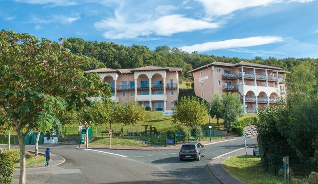 500m de la Plage! Appartement super en duplex