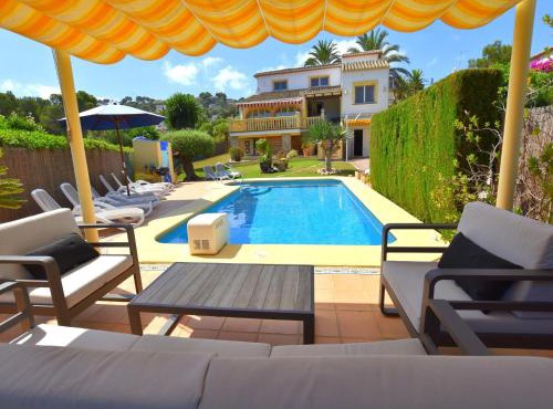 5086 Casa Setiro