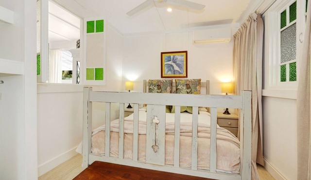 50HSB your Island Oasis n "BEST BEACH" Horseshoe Bay nnMagnetic Island