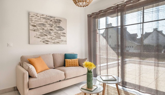 50m from the beach, lovely flat for 4