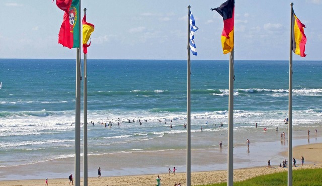 50m to shops and the beach, 4 room apartment for 6 people