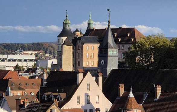 50m2 vue sur le château