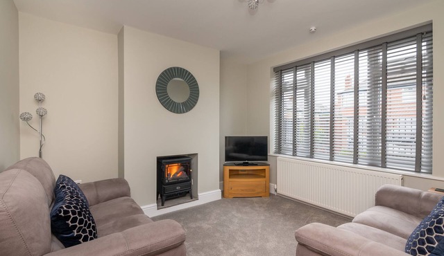 51 Main Avenue · Luxurious Modern York House with Garden & Parking - Pass the Keys