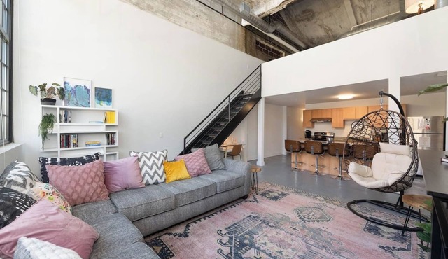 5102 Peters · Large loft near Kings Island. On bike trail/River.