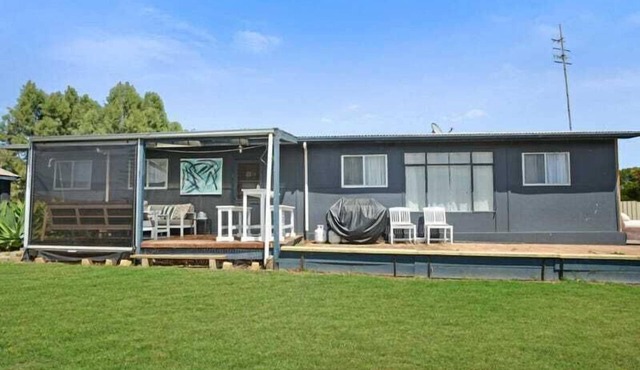 52 Albatross Ave Hayborough