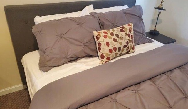 525 Sprague 6 · Apartment just outside of downtown Kalamazoo