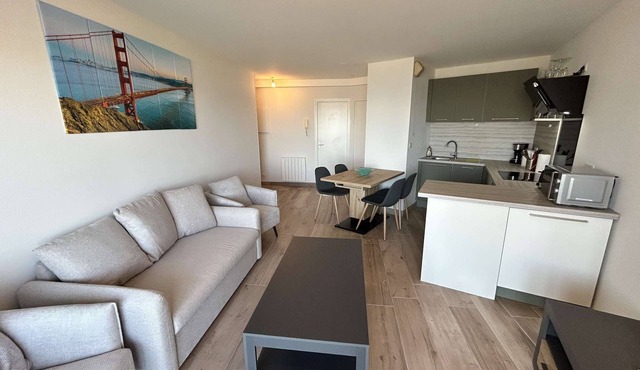 530 - T3 apartment in Erquy with full sea view