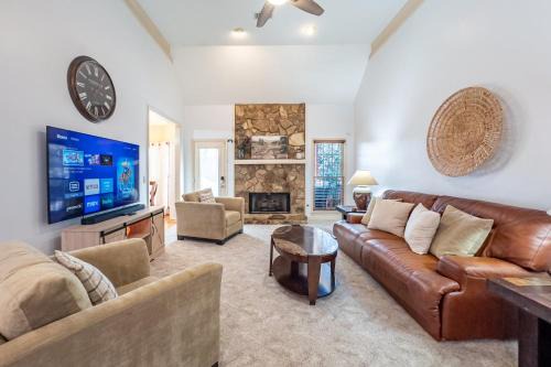 530 Waterford Drive Cartersville
