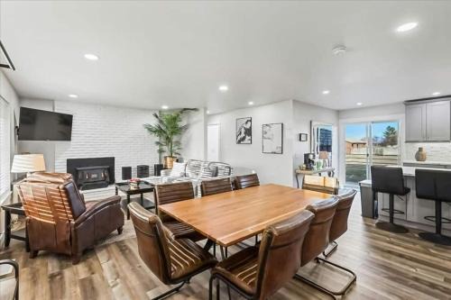 539 Massive 3 bedroom Sleeps 10