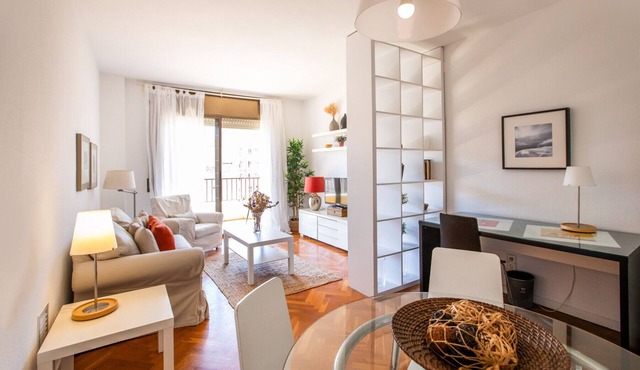 53PRO1096 - Huge flat in the heart of Barcelona