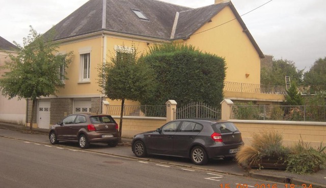 54 AV ROGERS MARTIN DU GARD