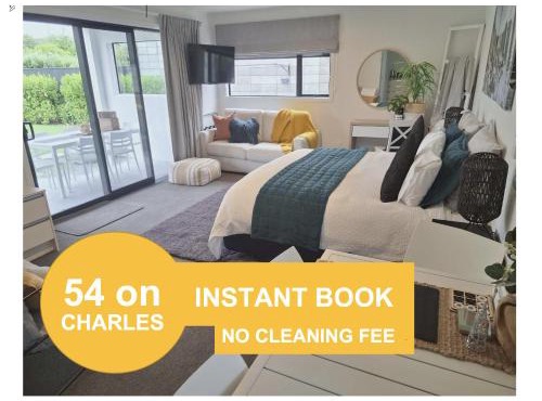 54 on Charles at Westshore NAPIER