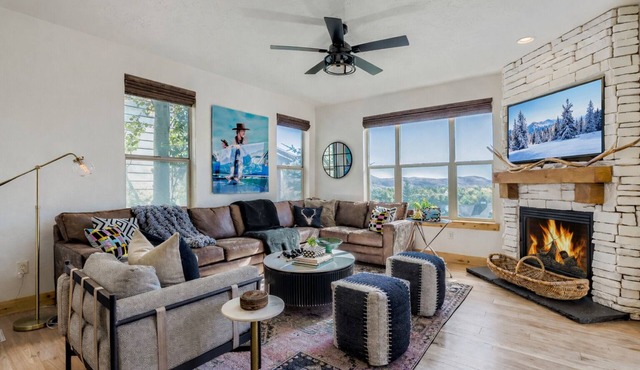 5410 Park City Adventure Escape with Pool and Hot Tub