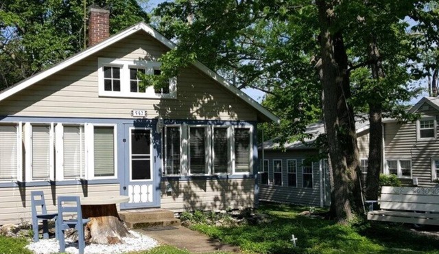 542 Peach in Lakeside