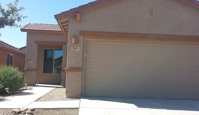 55+ age restriction new 1431 Sq. Ft. House rental in Las Campanas subdivision.n