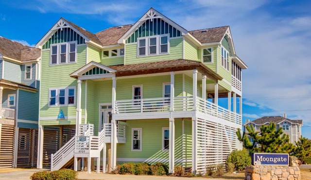 5540 - Magic Triangle by Resort Realty